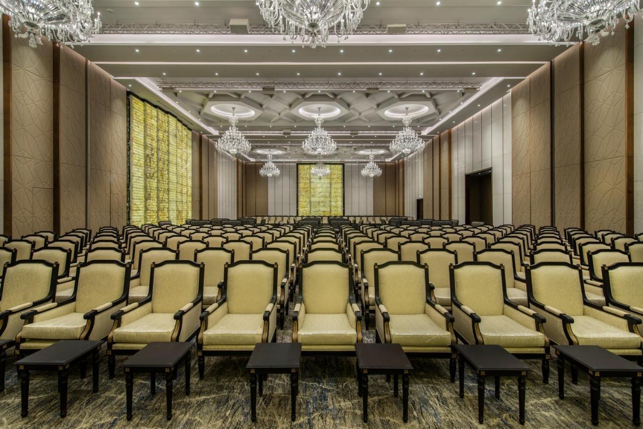 فندق وشقق موفنبيك الرياض المظهر الخارجي الصورة The Grand Ballroom