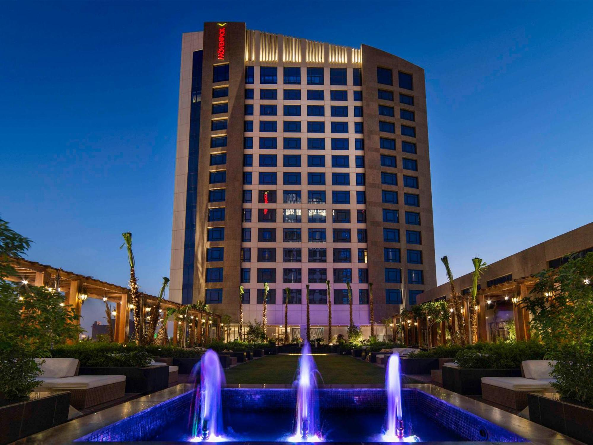 فندق وشقق موفنبيك الرياض المظهر الخارجي الصورة Marriott International Hotel in Islamabad