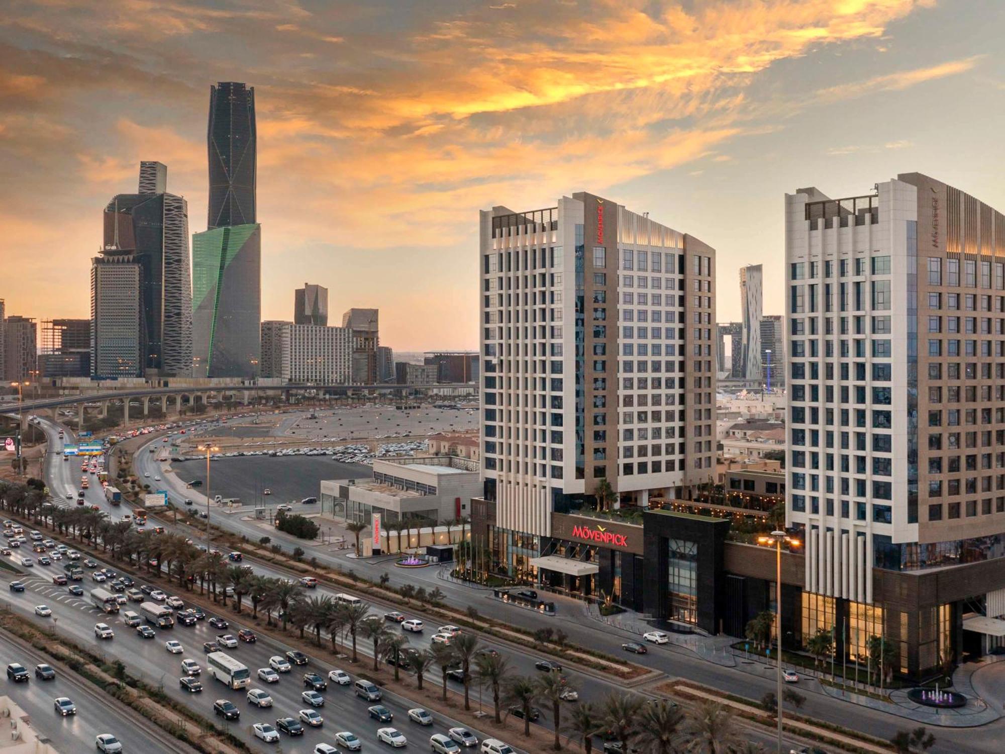 فندق وشقق موفنبيك الرياض المظهر الخارجي الصورة The Ritz-Carlton, Riyadh